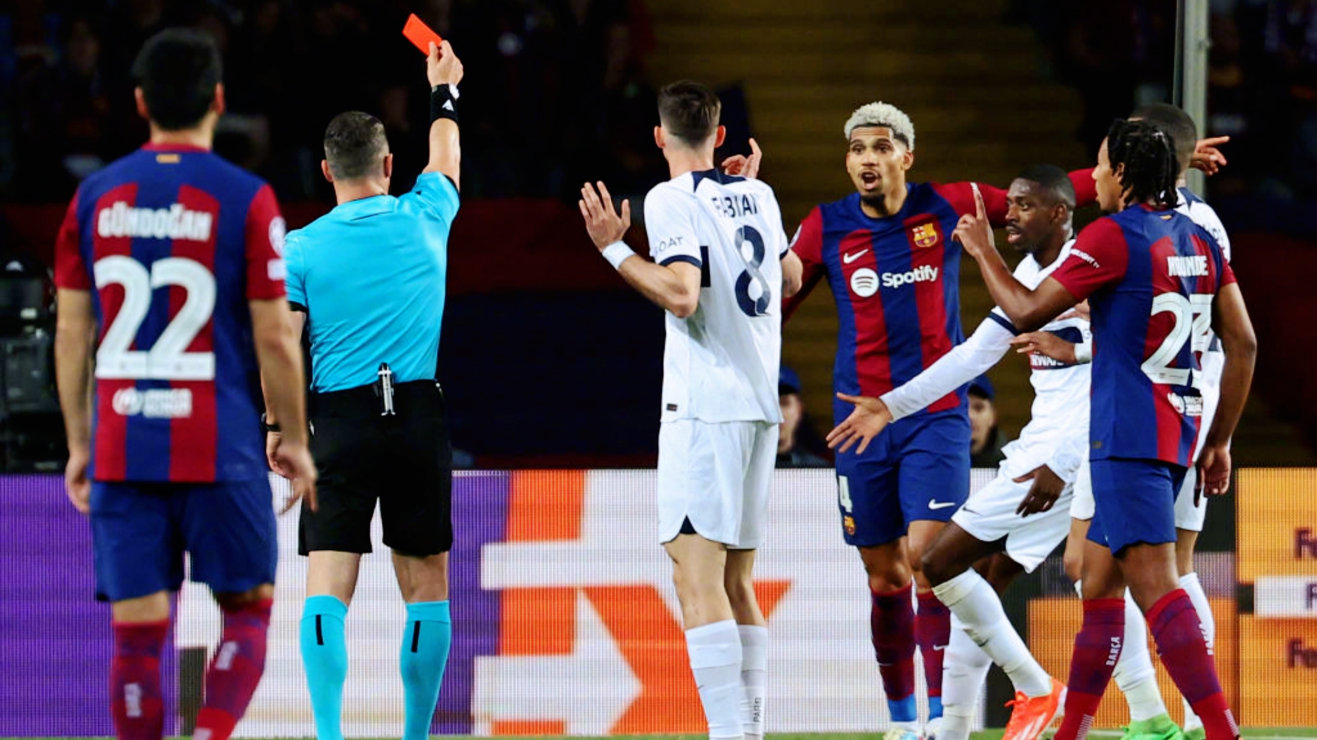 MK体育-转折点！萨克拉门托国王火线驰援，世俱杯冲刺阶段攻防权衡，引发热议，更衣室氛围转暖的简单介绍