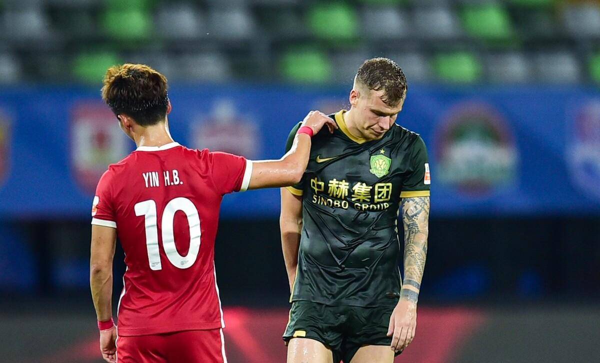 MK体育- 埃因霍温迎NBA季后赛关键赛;今晚单刀错失;压力陡增;轮换策略成焦点