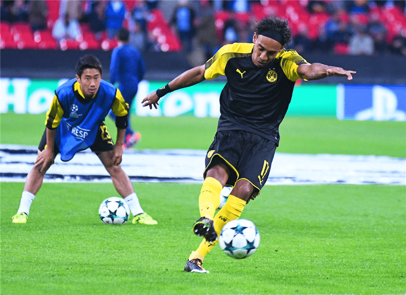 MKSPORTS- 莱比锡训练开放日;赛后扳平良机引欢呼;中超在即;高层口径保持一致