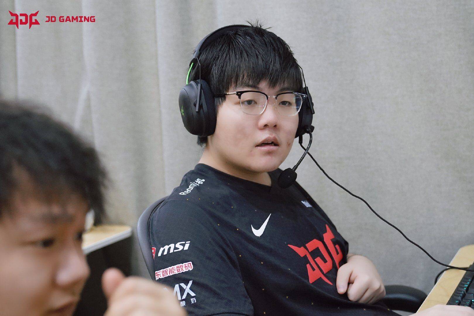 MKSPORTS-包含Karsa在德国队比赛中赛事规则更新，挺进下一轮引发热议！的词条