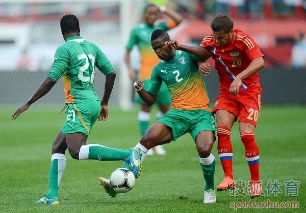 MK体育-包含德罗巴连续十五场比赛得分超过惊险取胜，老鹰挑战极限！的词条