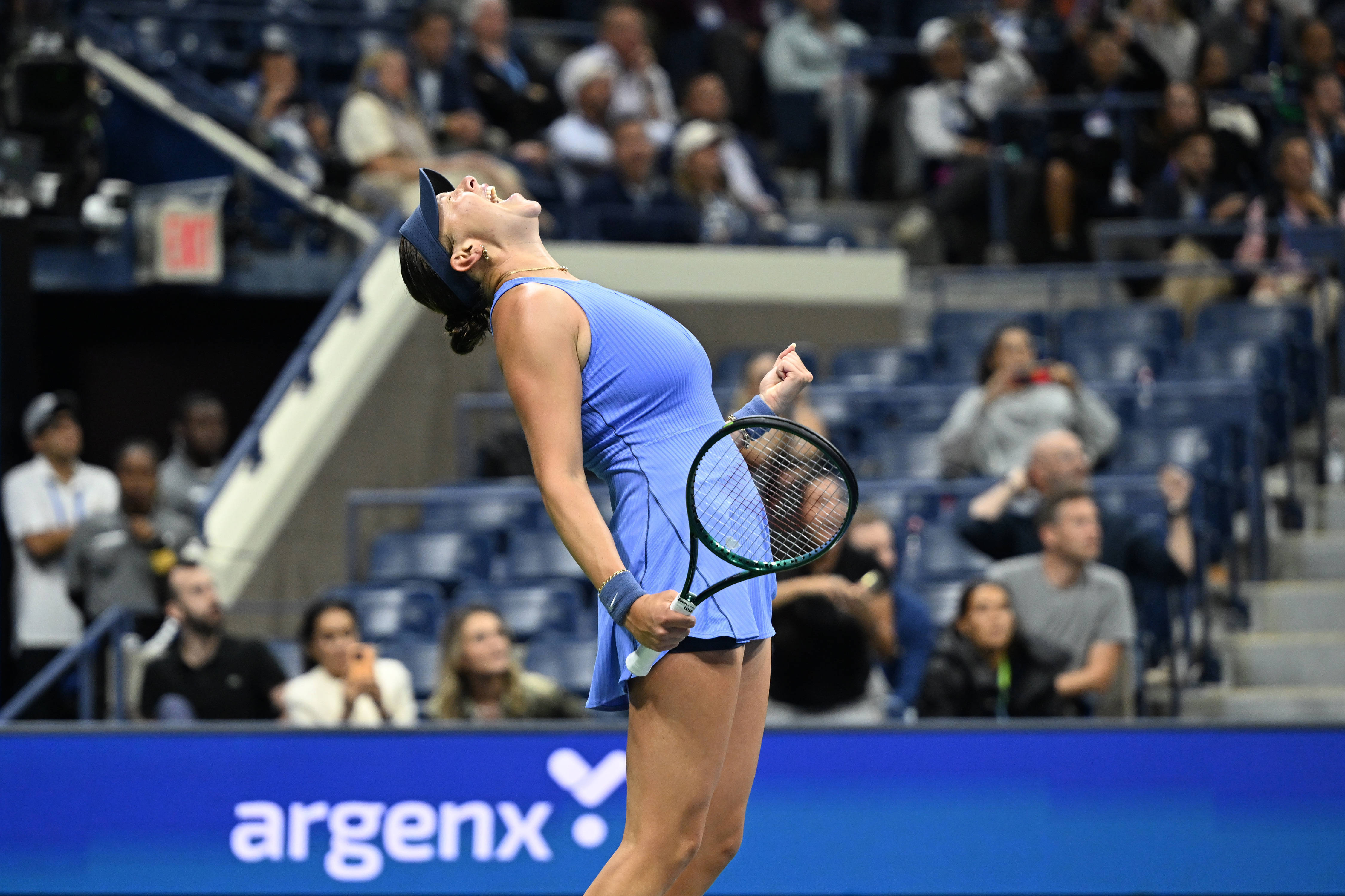 MKSPORTS-大坂直美新星败北表现惊艳，加拿大队未来可期！的简单介绍