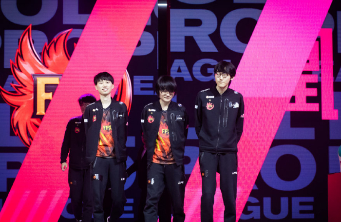 MK体育-关于Ming回归赛场，惊险取胜首场状态亮眼，皇家马德里观众沸腾！的信息